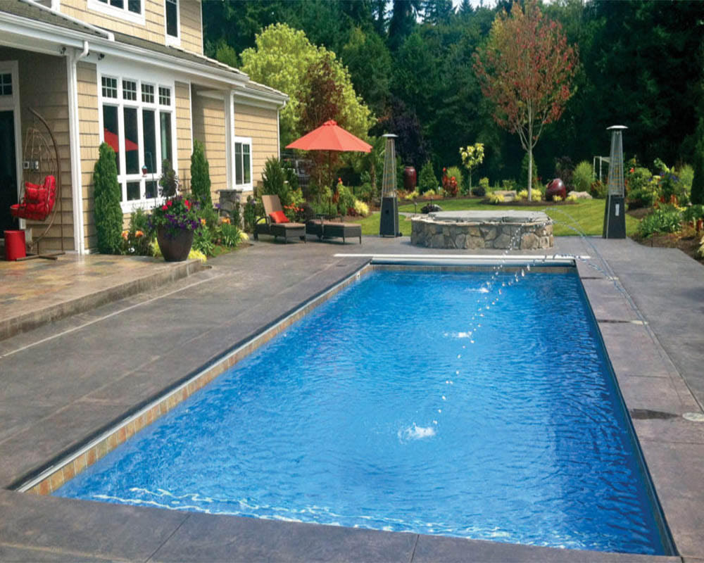 The Easiest Way To Remove Your Pool's Winter Cover