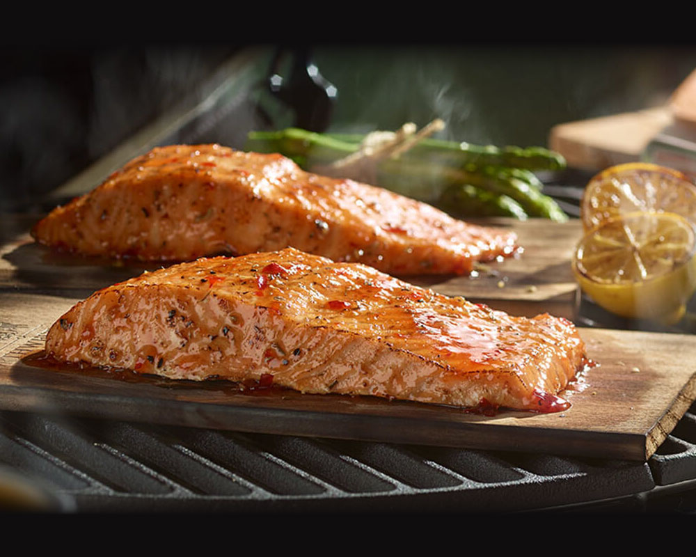 Cedar-Planked Salmon with Sweet Chili Sauce