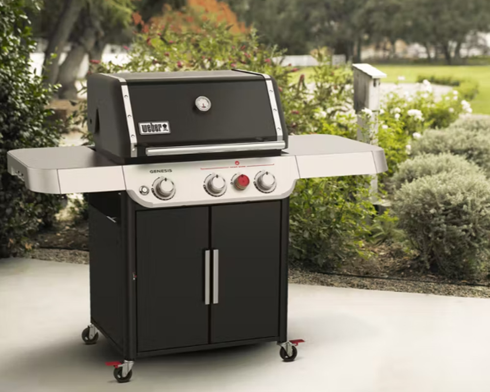 Weber Grills at Aqua Quip serving the Puget Sound from Lynwood WA to Puyallup WA.