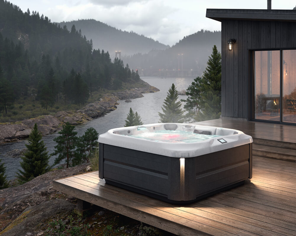 J-375™ - Jacuzzi® Hot Tub | Aqua Quip
