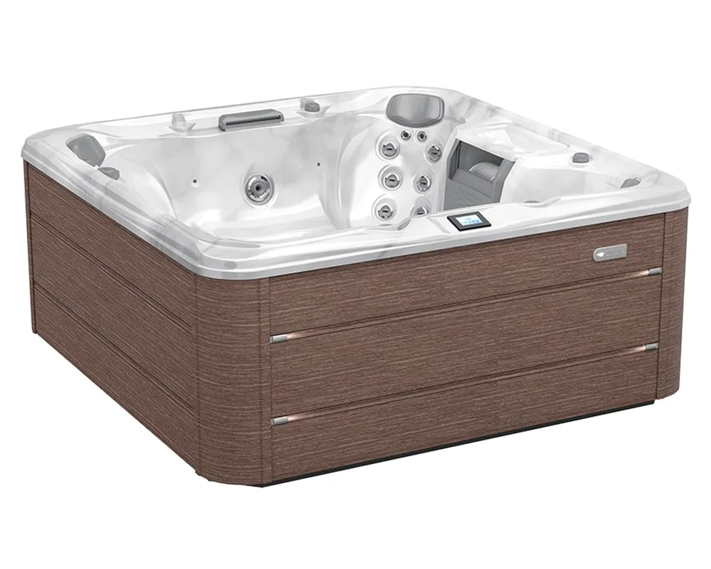 Chelsee® - Sundance® Hot Tub | Aqua Quip